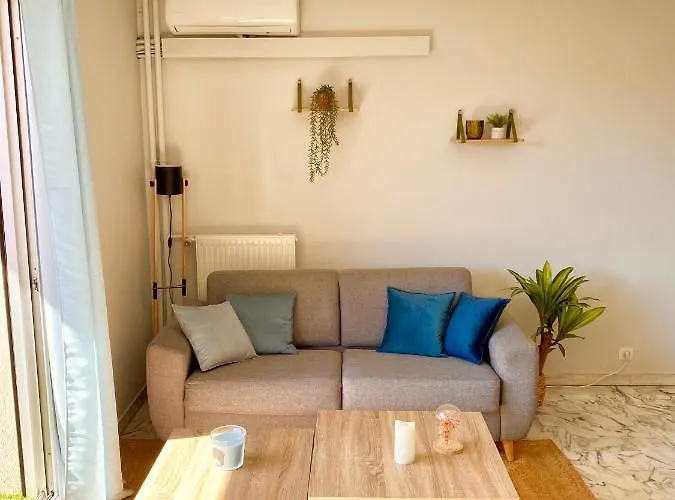 Superbe 3p A 300m De La ! ניס